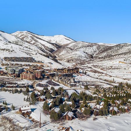 Red Pine Villa Парк Сити Стая снимка
