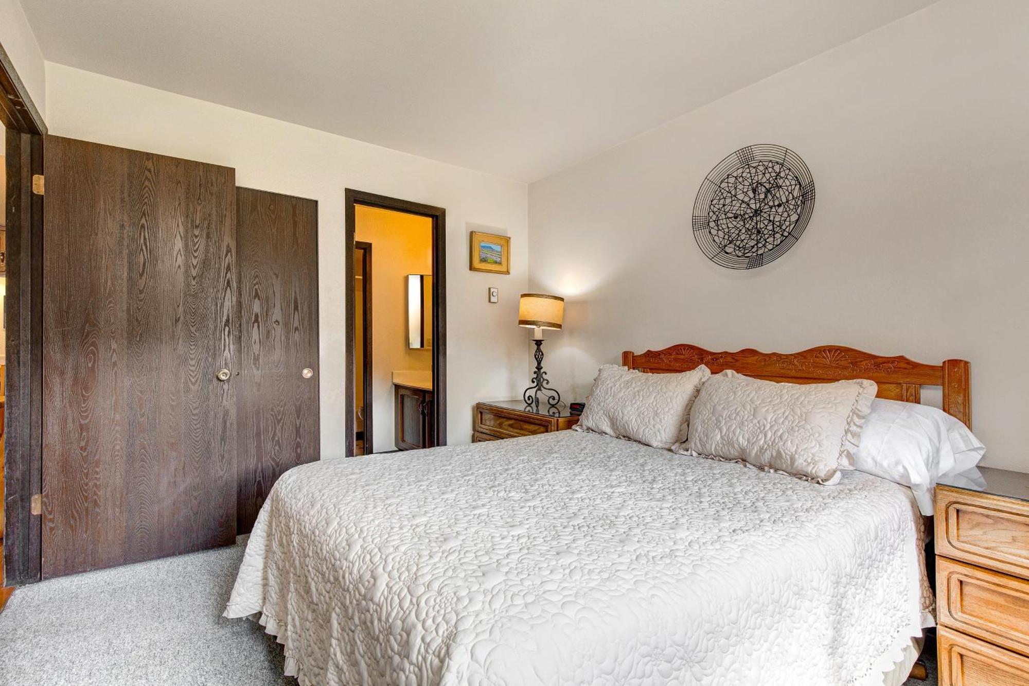 Red Pine Villa Парк Сити Стая снимка