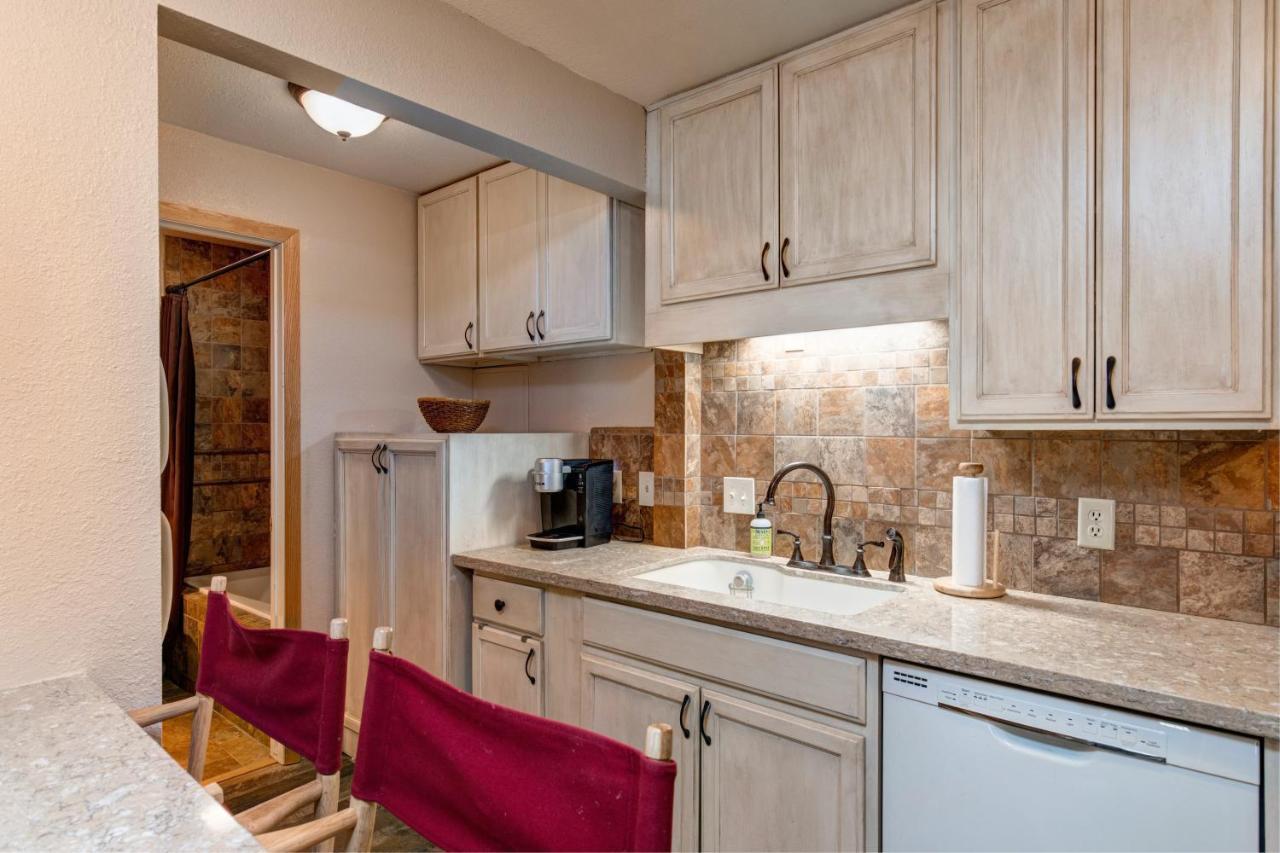 Red Pine Villa Парк Сити Екстериор снимка