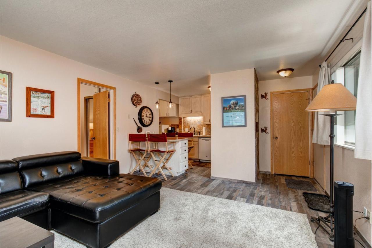 Red Pine Villa Парк Сити Екстериор снимка