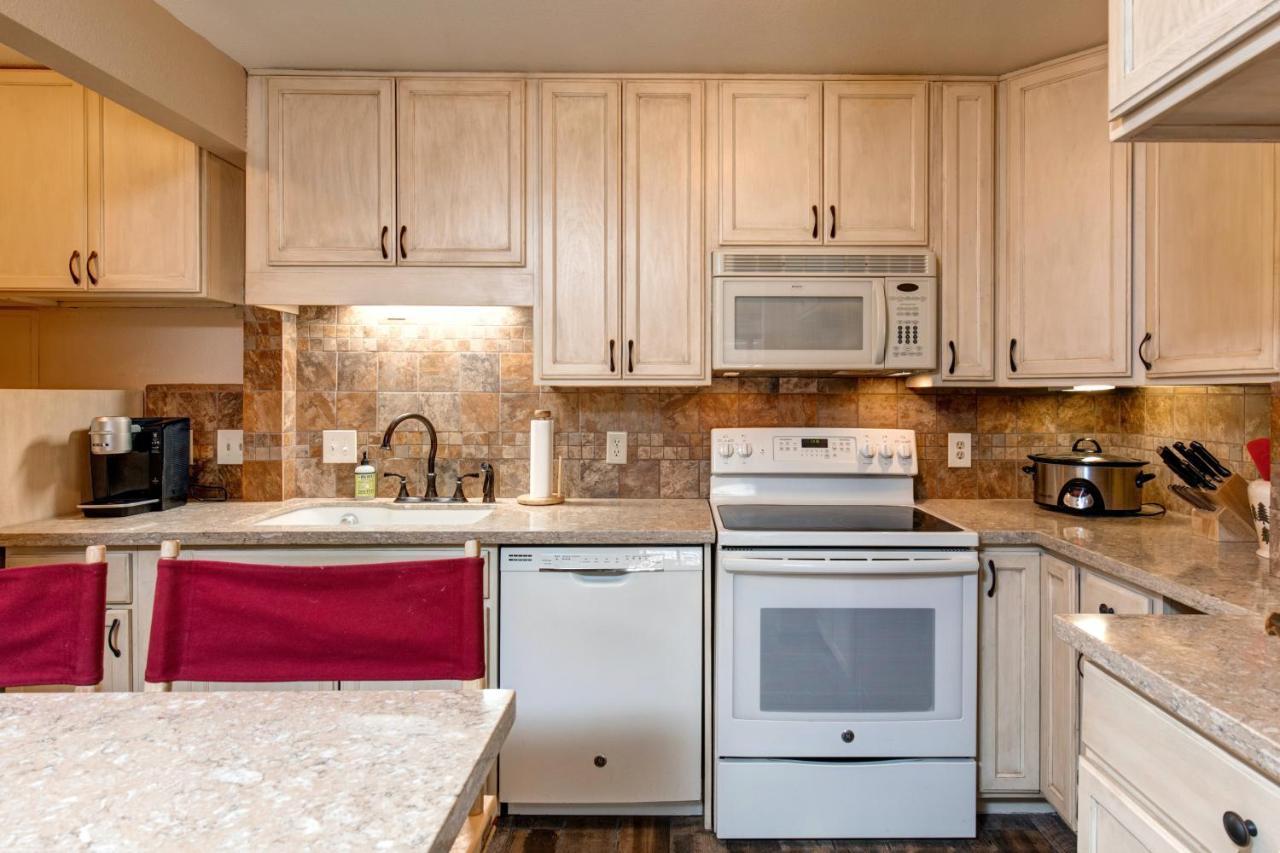 Red Pine Villa Парк Сити Екстериор снимка