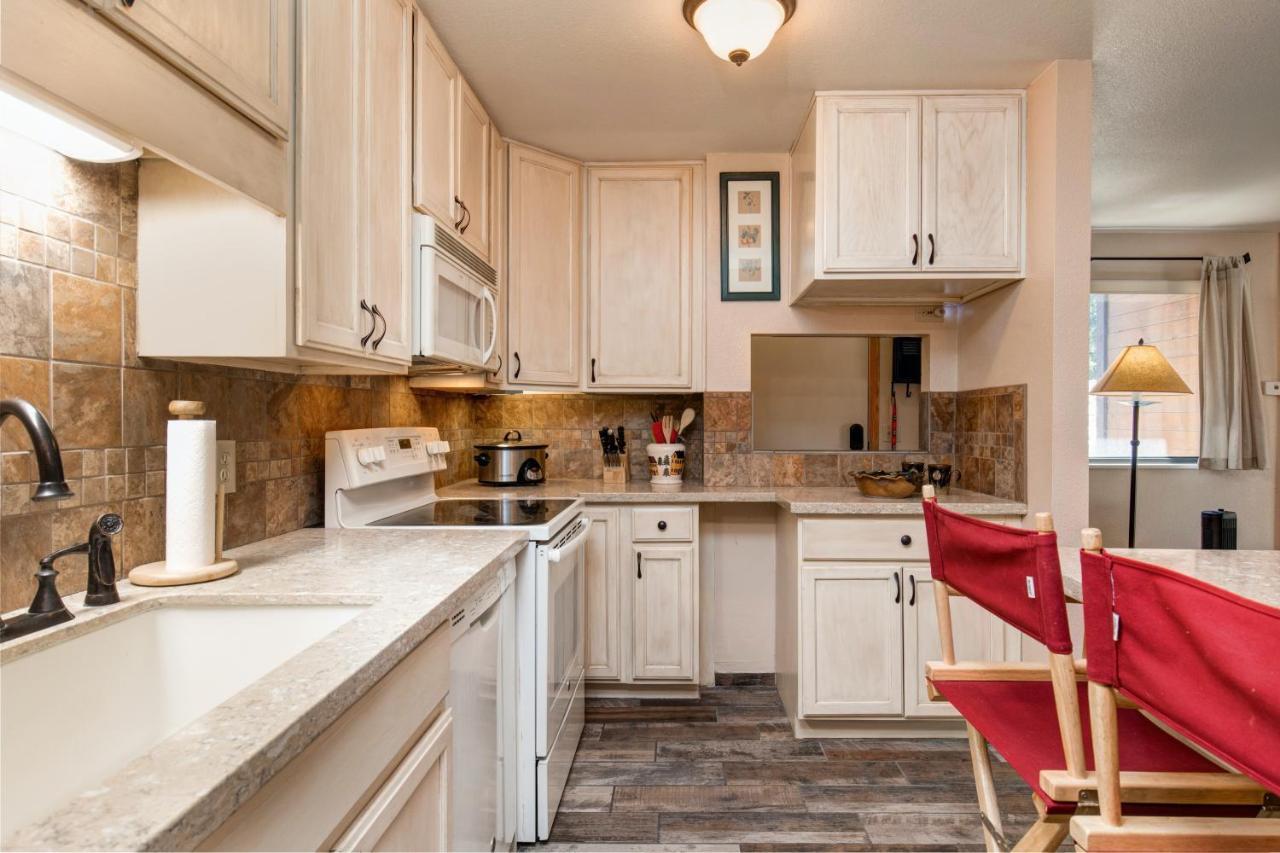 Red Pine Villa Парк Сити Екстериор снимка