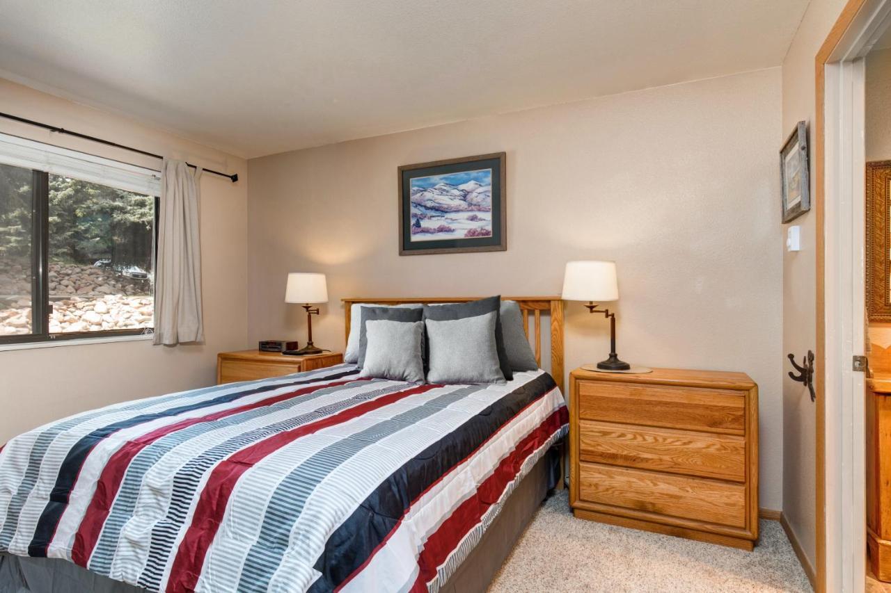 Red Pine Villa Парк Сити Екстериор снимка
