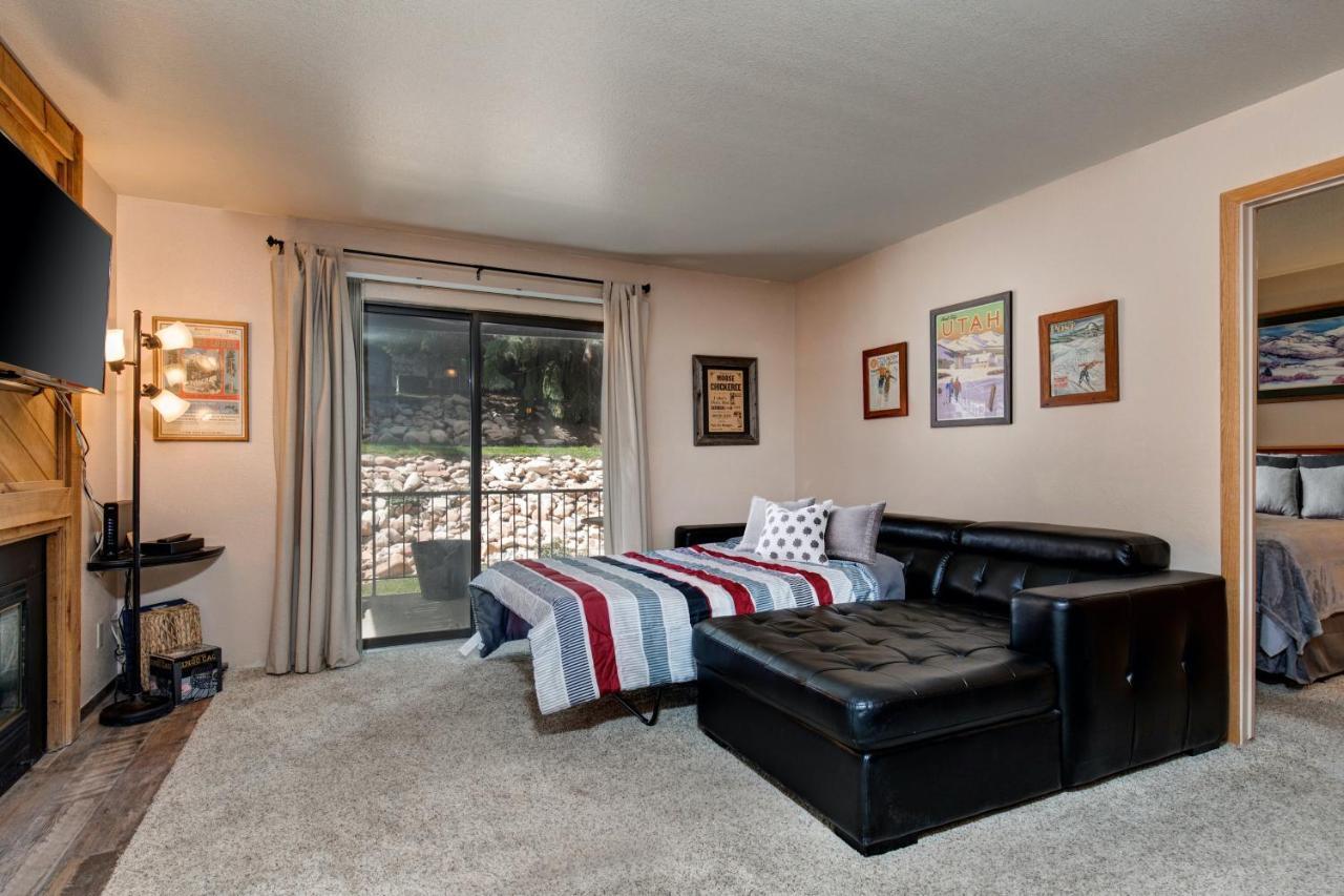Red Pine Villa Парк Сити Екстериор снимка